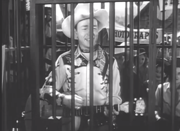 Roy Rogers sings Be A Good Neighbor